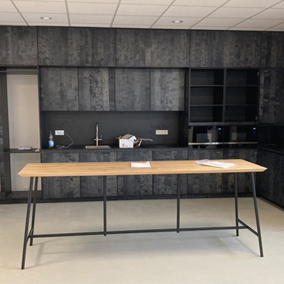 Tisch Tischgestell Geometrie Stahl